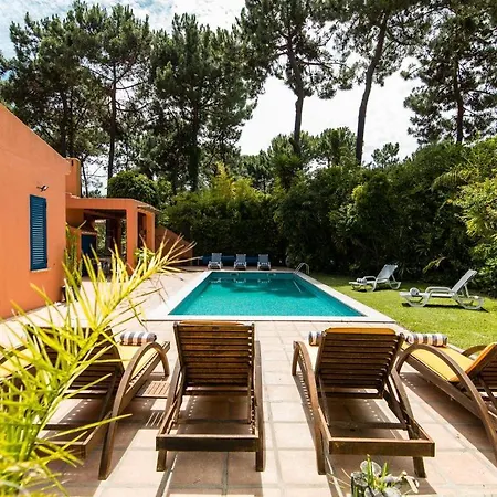 Lotus Verde - Spacious 6 Bedroom In Aroeira - Pool Table And Private Pool * Lisboa