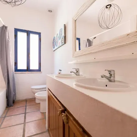 Lotus Verde - Spacious 6 Bedroom In Aroeira - Pool Table And Private Pool Villa Lisbon